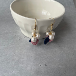 レース編みの葉っぱとコットンパールーピアス.イヤリング 4枚目の画像