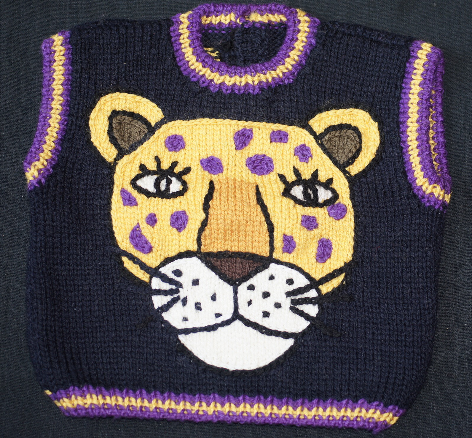 秋冬・ひょうのベスト　90〜100cm