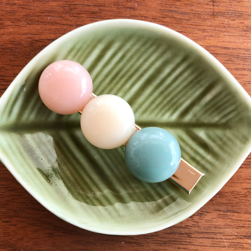 三色団団子 よもぎ】 髪留め ヘアクリップ フェイクフード ミニチュア