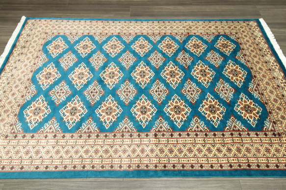 新品　爽やかなブルーカラーが美しい　高級ラグ　パキスタン手織り絨毯　140x210cm　#872 10枚目の画像