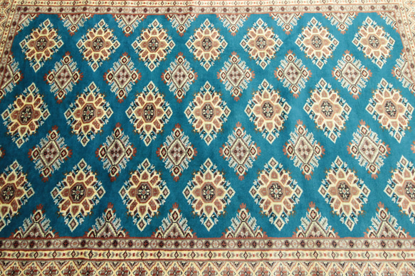 新品　爽やかなブルーカラーが美しい　高級ラグ　パキスタン手織り絨毯　140x210cm　#872 9枚目の画像
