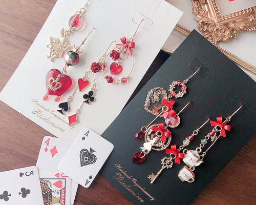 完全受注制作】不思議の国のアリス アリスセットⅡ ピアス（フック