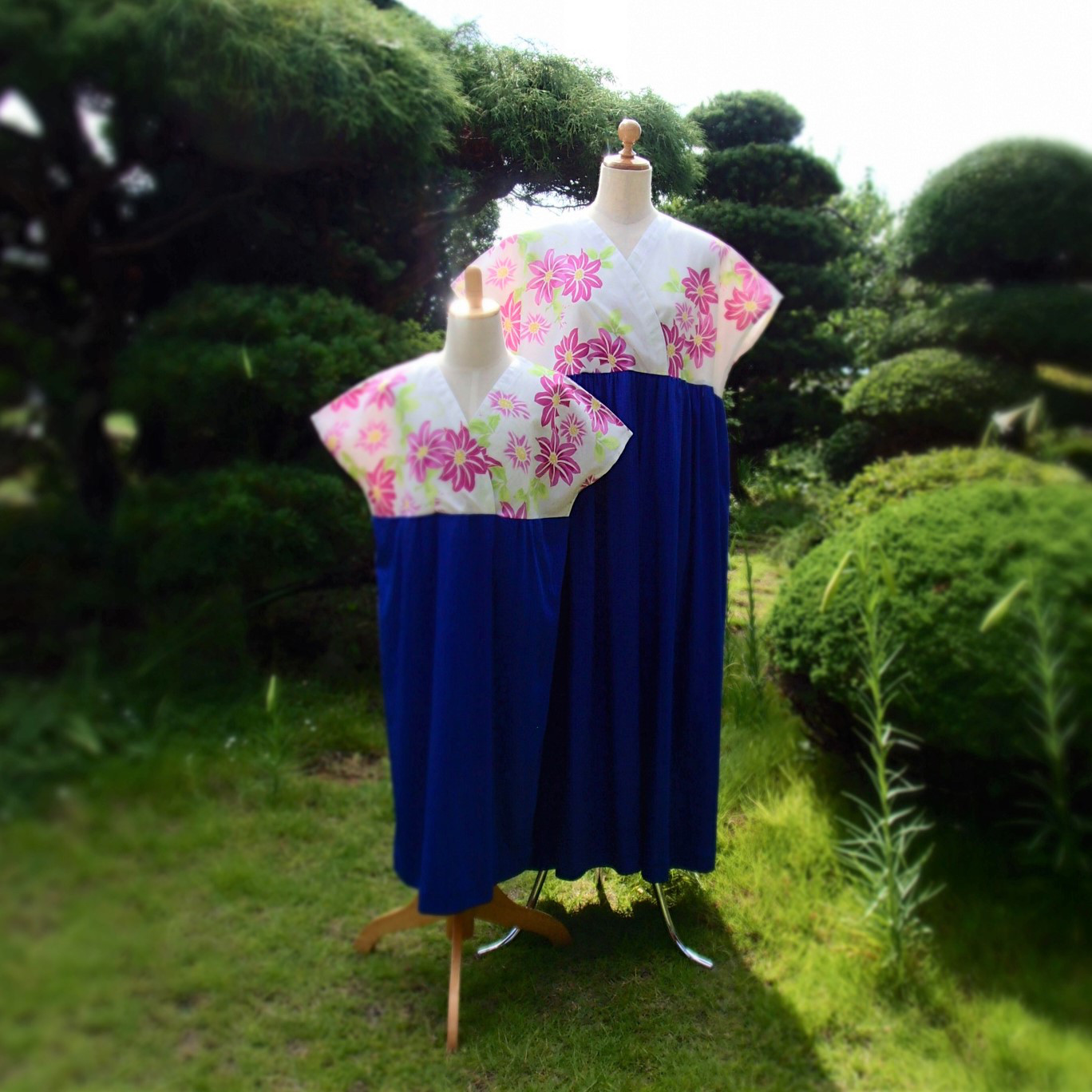 浴衣&ニット ペアワンピース『夕涼み』("Feel the cool evening breeze"）赤紫＆青