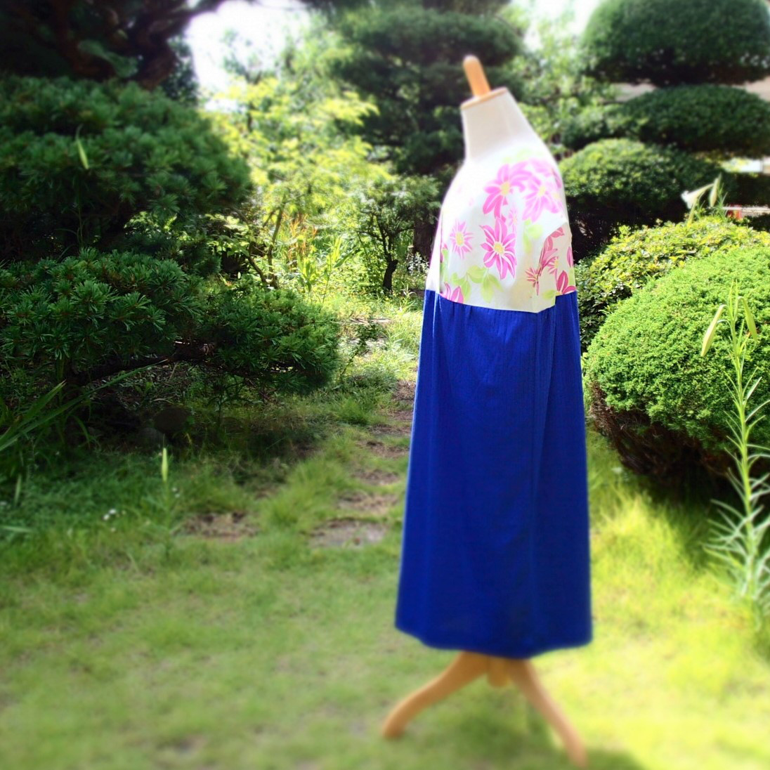 浴衣&ニット ペアワンピース『夕涼み』("Feel the cool evening breeze"）赤紫＆青