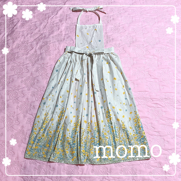 数量限定】momen-t ギャザーたっぷりボタニカル柄エプロンワンピース