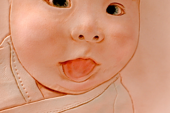 なでなでできる赤ちゃん似顔絵　本革製［オーダーメイド］ 10枚目の画像