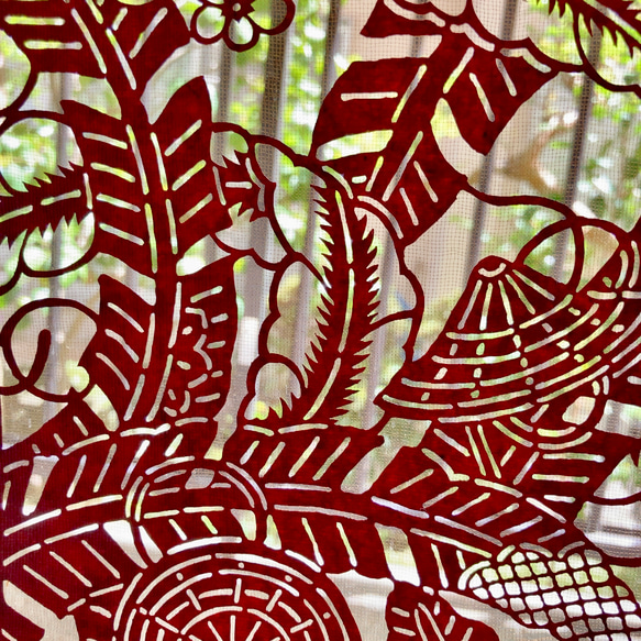 モクざ R 35x44.5cmサイズ 長方形 紅型文様デザイン 杉とラックの草木染 麻厚手 座布団 8枚目の画像