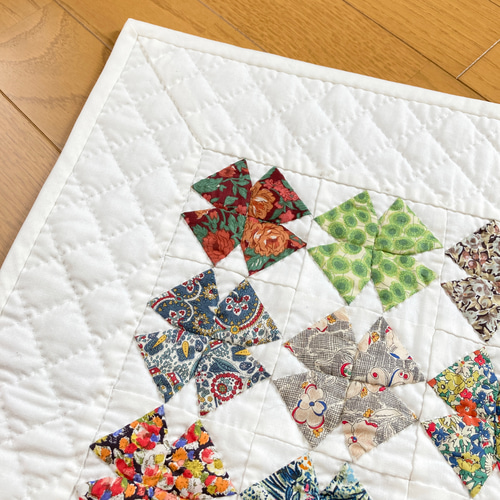 リバティ パッチワーク タペストリー ハートコレクション❤︎ リバティ パッチワーク タペストリー ハートコレクション