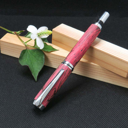 帶旋蓋的木製水性圓珠筆（紅粉色羅望子色；鍍鉻） 第2張的照片