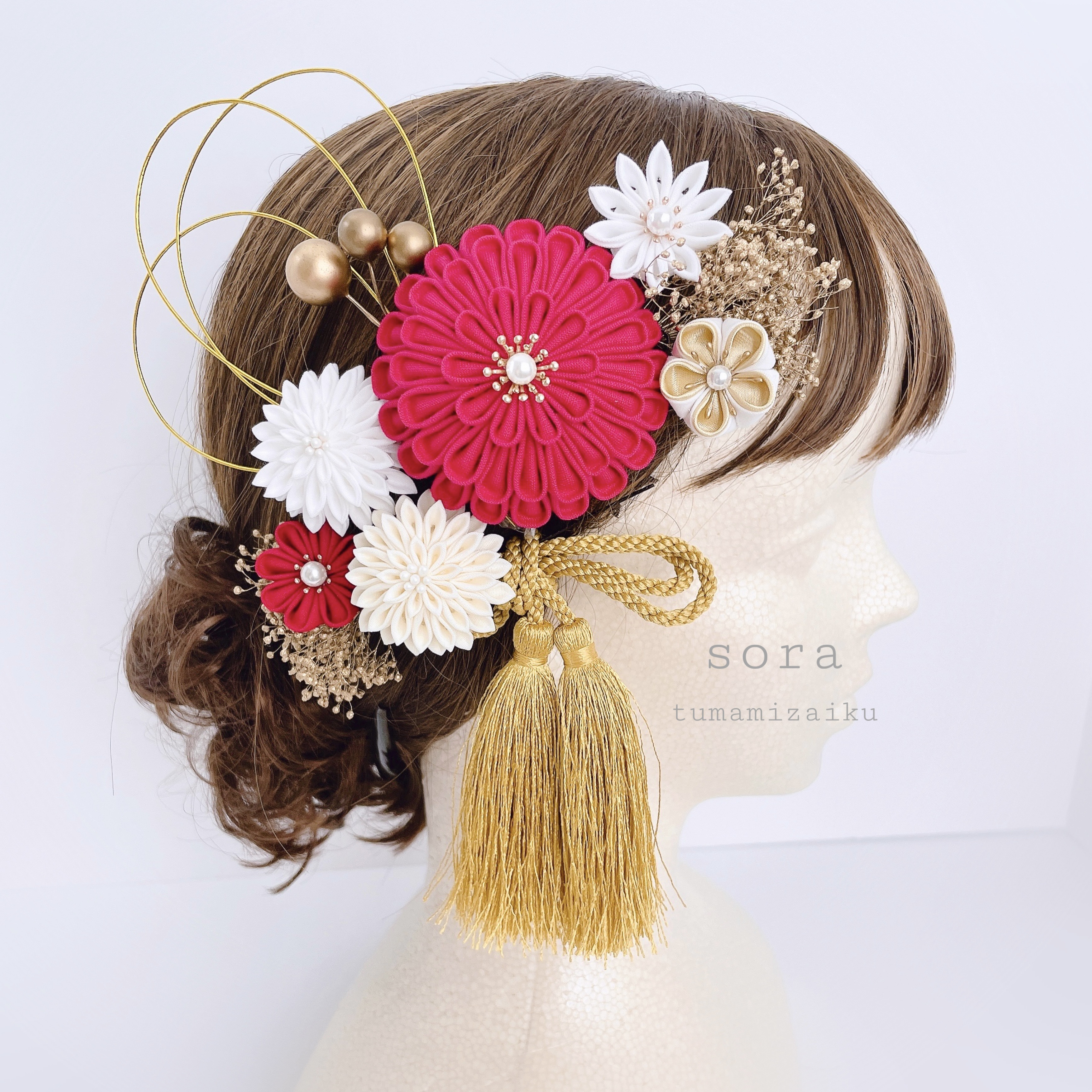 つまみ細工　髪飾り　【赤×アイボリー×白】 成人式　七五三　ウェディング　卒業式　和装　振袖　ヘッドドレス