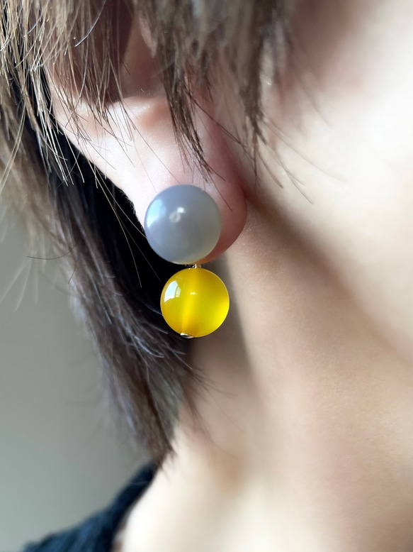 【春恋ピアス】yellow color jade  ×  grey onyx ピアス/イヤリング 4枚目の画像