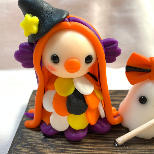 アマビエ&オバケ★ハロウィン ☆ハロウィンのアマビエとおばけちゃん(受注生産) 樹脂粘土 置物