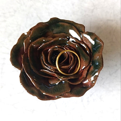 陶のお香立て【こっくり秋色・深い緑のバラ】 10枚目の画像