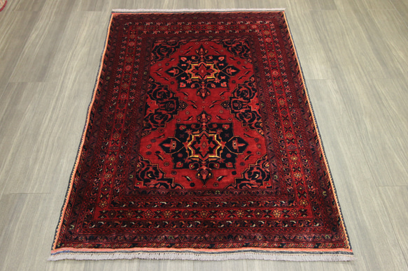 ベルベットのような艶あるカールモハンマディ絨毯　アフガントライバルラグ　オールド手織り絨毯　104x145cm　＃149 1枚目の画像