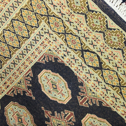 新品　トルクメンボハラデザイン　艶々高級ラグ　パキスタン手織り絨毯　アクセントラグ　126x190cm　＃150 7枚目の画像