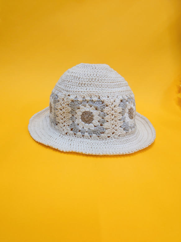 花柄モチーフの帽子(キッズ) 2枚目の画像
