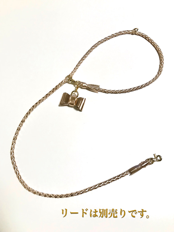 「送料無料」首輪にダブルリボンと真鍮ネームタグ付き、ネックレス　ブルー　革レザー 7枚目の画像