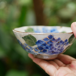 京焼・清水焼 ご飯茶碗　紫陽花　サイズ：中 1枚目の画像
