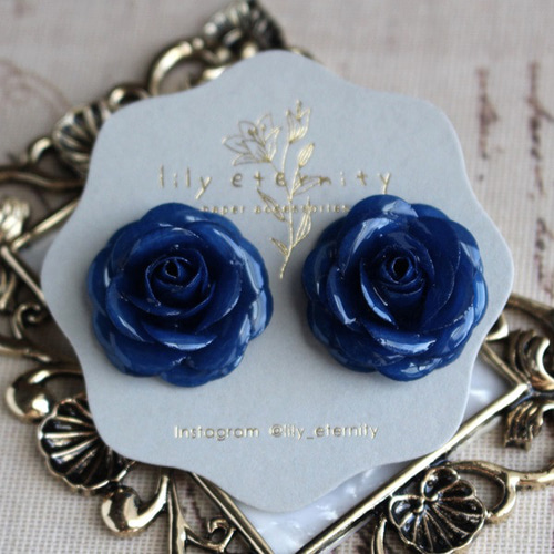 深海ブルーローズ イヤリング ピアス 大ぶり 濃青 シック イヤリング