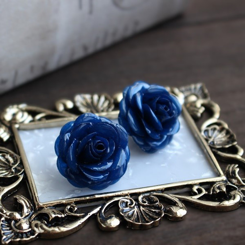 深海ブルーローズ イヤリング ピアス 大ぶり 濃青 シック イヤリング