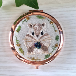 手刺繍 木製ハンドミラー 天然木チークウッドの手鏡 ハンドミラー Lサイズ - alin暮らしの道具