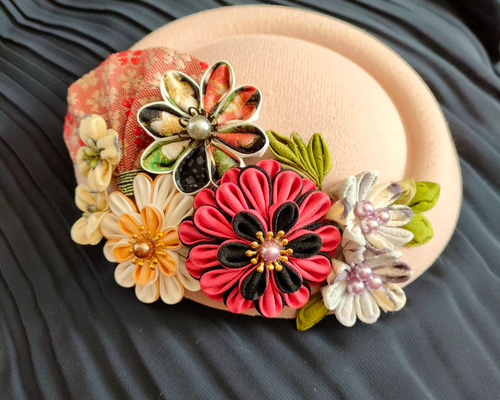 ミニベレーモチーフ ヘッドドレス つまみ細工 成人式 七五三 卒業式 髪