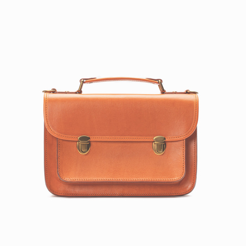 【値下げ】 美品 本革ケンブリッジサッチェル 手作り ショルダーバッグ 外袋付き The Cambridge Satchel Company 正規品 新品 ケンブリッジ