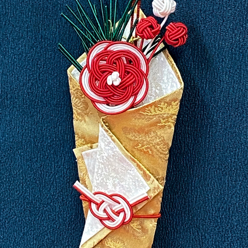 熨斗飾り○金襴○松柄○水引○熨斗飾り-1（送料無料・追跡番号