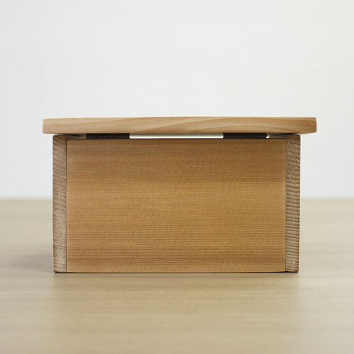 国産天然木】職人手作り 木製カードスタンド【端材】 その他雑貨