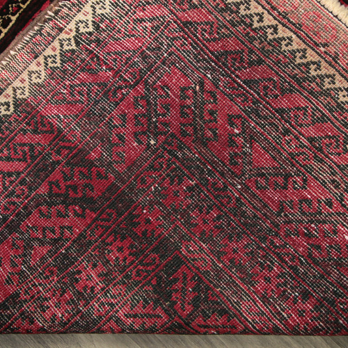 ボーダーの広がりが美しいペルシアンバルーチ オールド手織絨毯