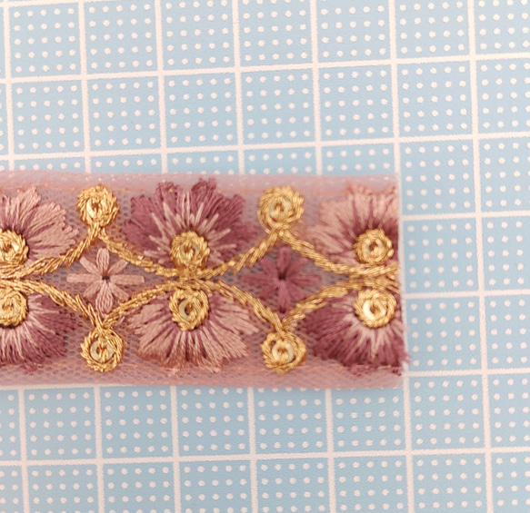 刺繍リボン 50cm　バタフライ風フラワー 　パープル2　S6-28　と　くすみパープル　S6-29　INRIBUN5 7枚目の画像