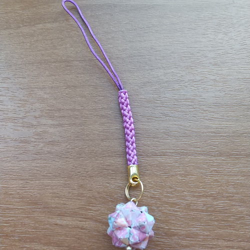 和泉つばす　和泉つばす展　ドロップキーホルダー　ピンク 3連アクリルキーホルダー | らぶいーず オンラインストア(グッズ