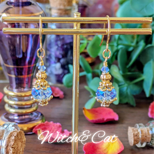 ころっとハート♡アシメにゃんこミニチュア香水瓶　ユリヤパール　ピアス/イヤリング ころっとハート♡アシメにゃんこミニチュア香水瓶 ユリヤパール