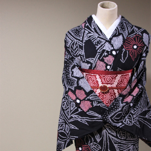 有松鳴海絞り浴衣　大人かわいいモダン柄 着物と帯 時流】Y25894◇本場有松鳴海絞り浴衣◇手縫い 裄67丈