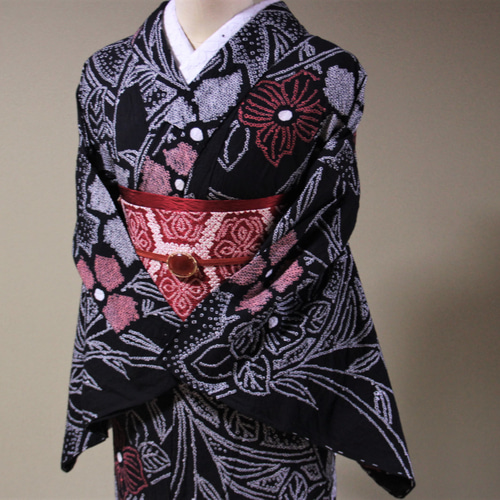 有松鳴海絞り浴衣　大人かわいいモダン柄 楽天市場】＜夏物SALE5％オフ＞※来シーズン入荷予定