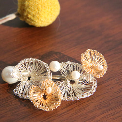 蓮の葉ブローチ丨銅糸かぎ針編み天然パール 7枚目の画像