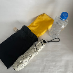 【再販しました】折り畳み傘袋　ペットボトルカバー   雨　水滴　吸収　濡れない　スポーティー　シンプル　 8枚目の画像