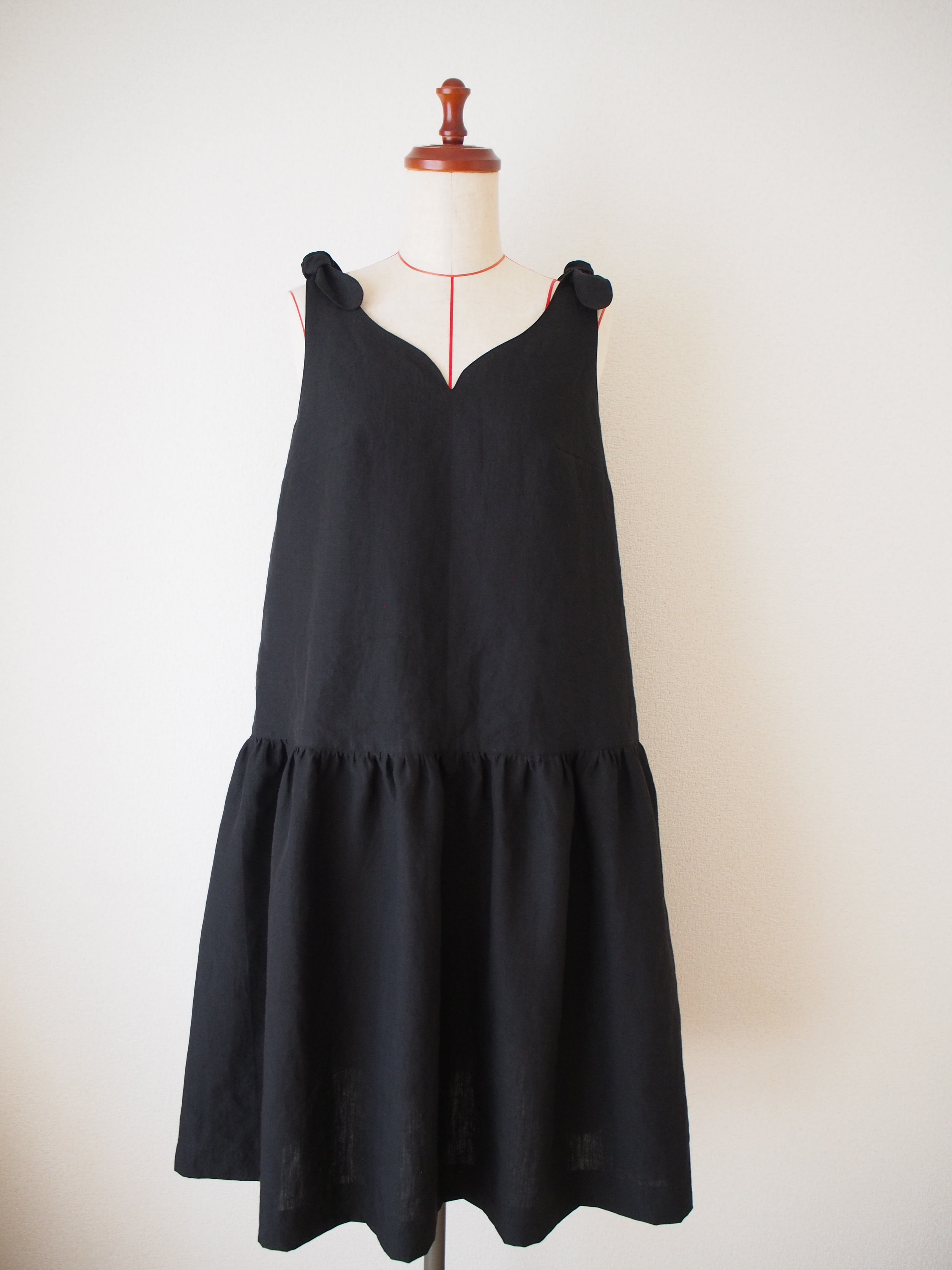 bulb-low waist dress-
