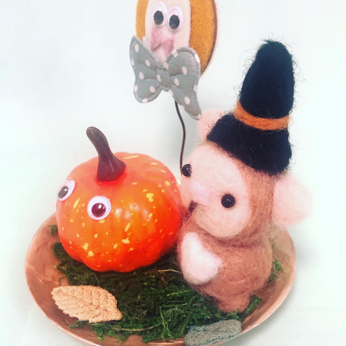 サルねこちゃん☺︎可愛いハロウィン〜羊毛フェルト 飾り ディスプレイ