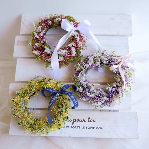 カスミ草のミニミニリース カラーバリエーション プリザーブドフラワー