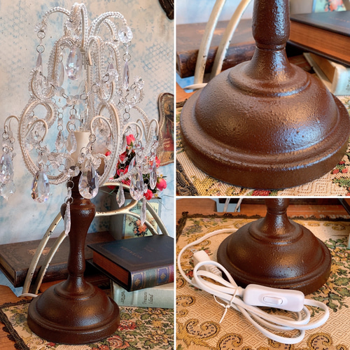 アンティークランプ（木製スタンド調） 豪華なアクリルビーズ