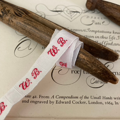 アンティークドイツイニシャルテープ フランス 刺繍 ネームラベル 北欧