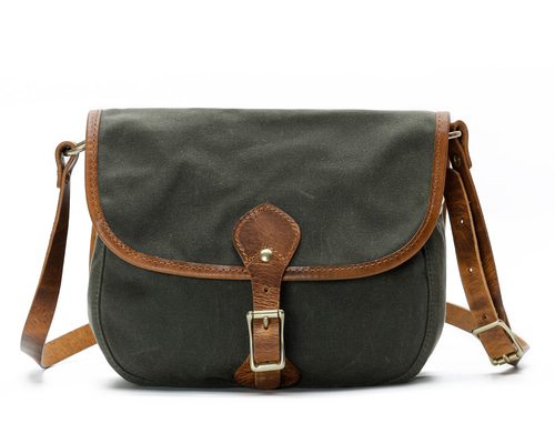 【まさデップさま専用】バイカラー フラップ レザー ショルダーメッセンジャー 51a688b56654633a5f5a49501bf5f0