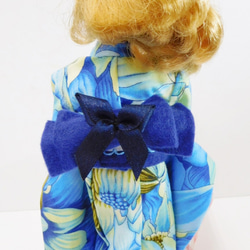 【リカちゃん用着せ替え服】花柄の着物・ブルー・振袖・帯セット 3枚目の画像