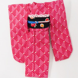 【リカちゃん用着せ替え服】幾何学模様の着物・スクエア・ピンク・振袖・帯セット 4枚目の画像