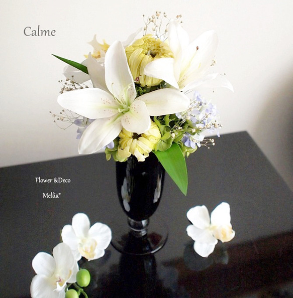 【Creema限定作品】仏花・花器付き・ゆりCalme 1枚目の画像