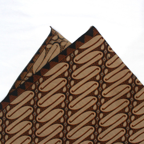 バティック 生地 インドネシア ジャワ更紗 花とパラン柄の