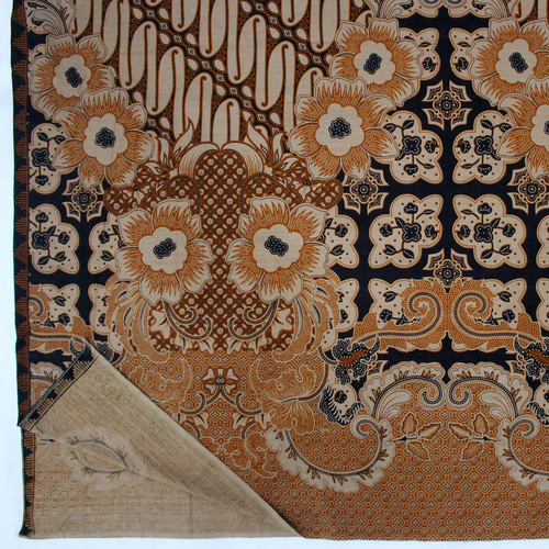 未使用 オールドインドネシアバティック 総柄ジャワ更紗九寸名古屋帯 1点物 希少 バティック 生地 インドネシア ジャワ更紗 花とパラン柄の