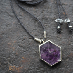 goethite in amethyst silver necklace (hachisu) 4枚目の画像