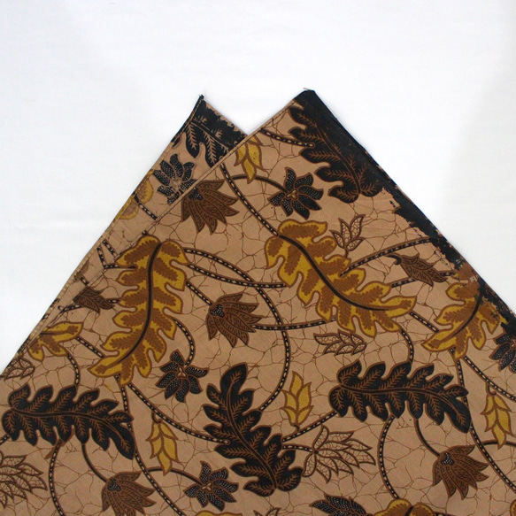 バティック 生地 インドネシア ジャワ更紗 植物のモチーフ パターン３ イエロー 5枚目の画像